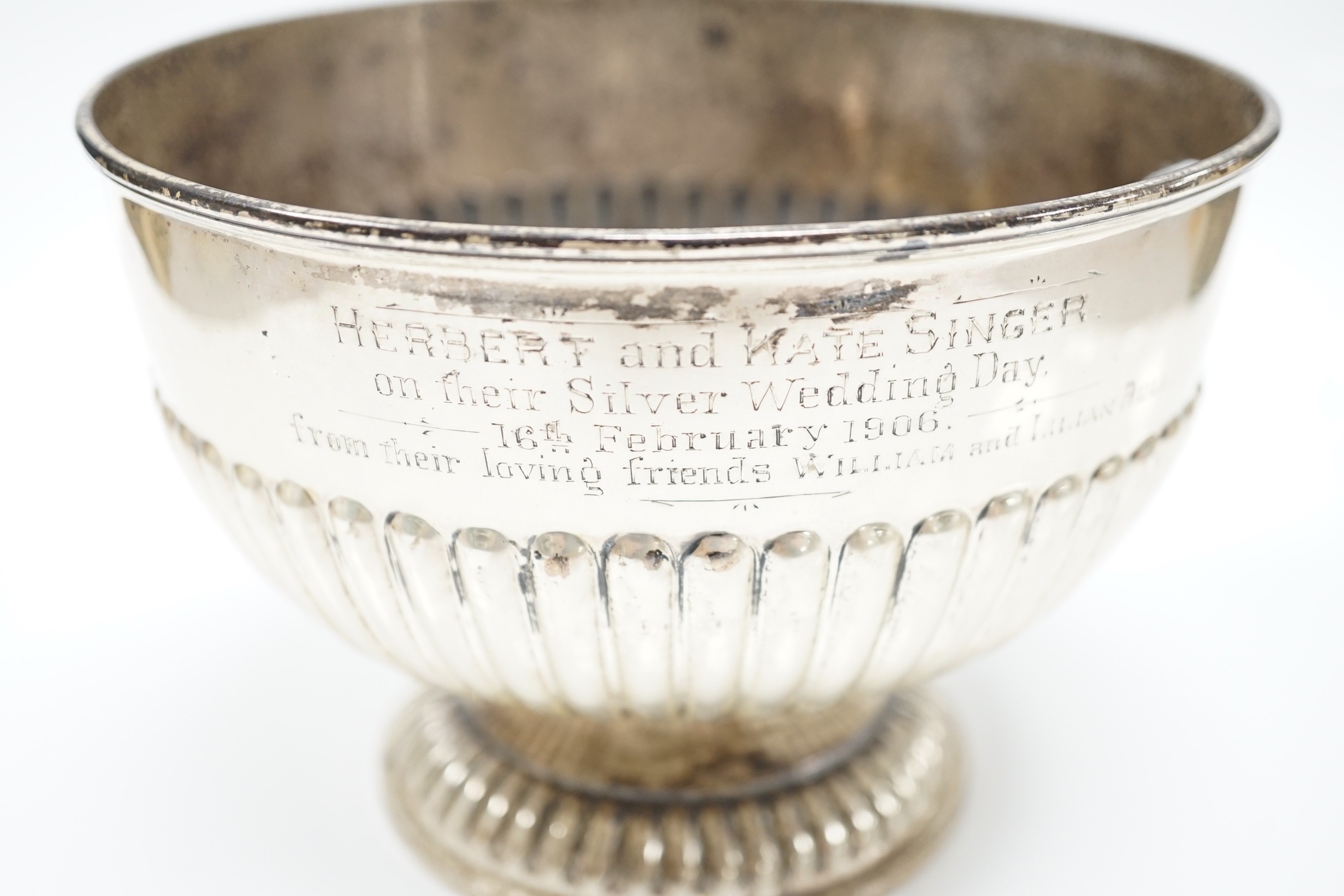 An Edwardian demi fluted silver presentation rose bowl, William Hutton & Sons, London, 1905, diameter 16.1cm, 11oz.